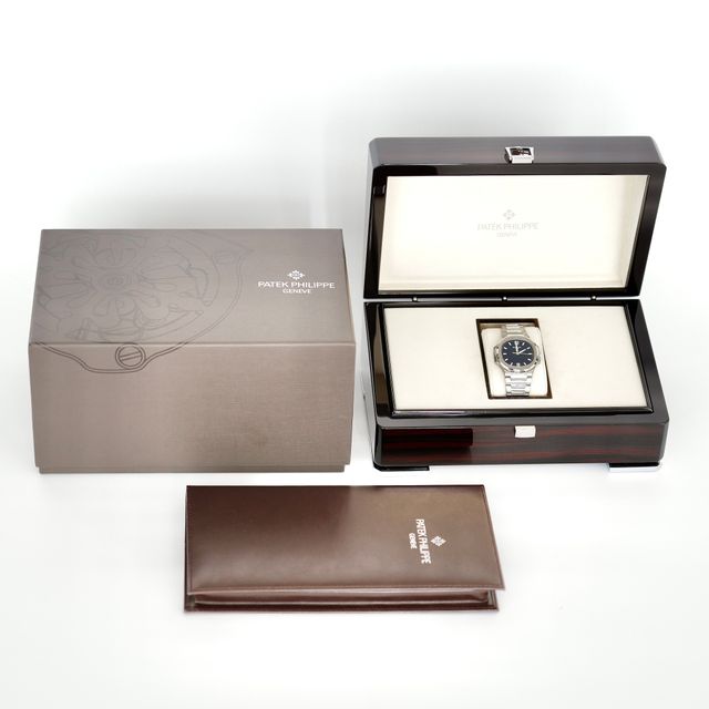 Patek Philippe Nautilus 7118/1A-001 Image 5